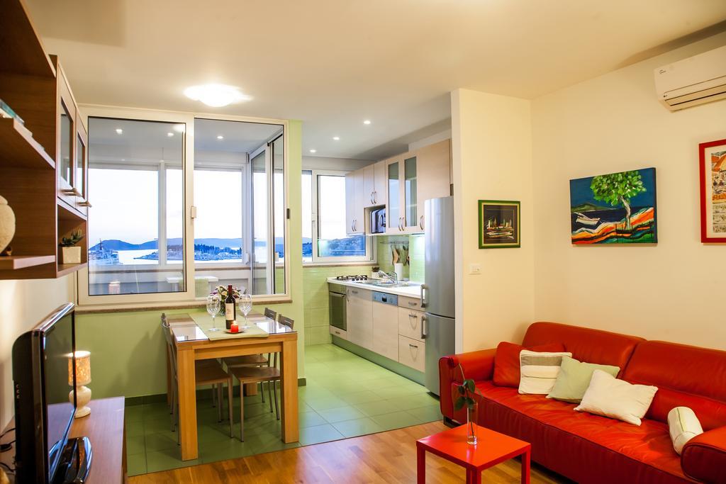 Apartment Amazing View สปลิท ภายนอก รูปภาพ
